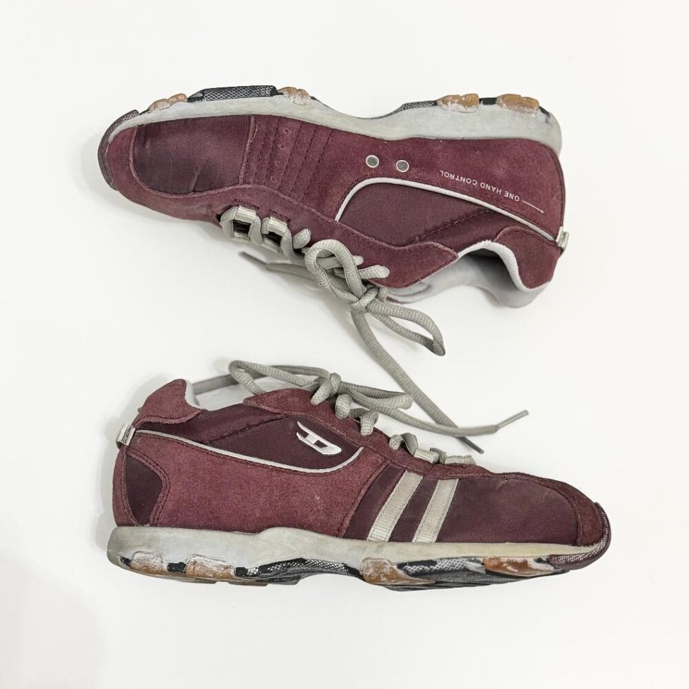 Diesel Women's Burgundy Y2K Psyke Low Top Suede/Nylon Sneakers Shoes, Size 6.5